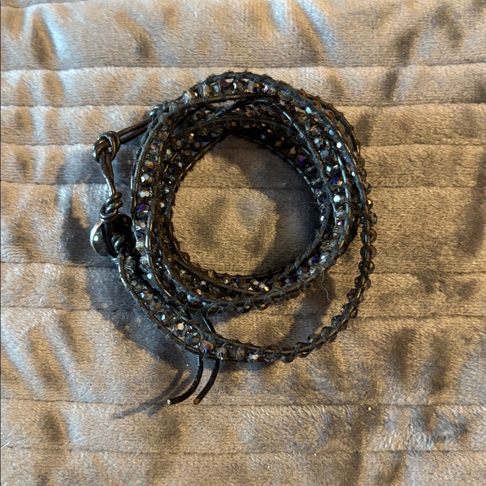 Lot of 7 Victoria Emerson bracelets - Picture 5 of 9